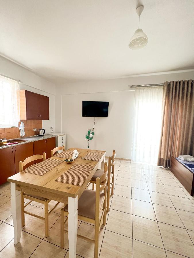 Garden Villa Sarande Apt-6 Exterior photo